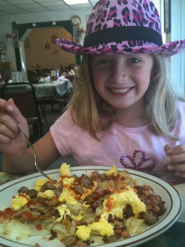 543732_4093014013943_1031451514_n